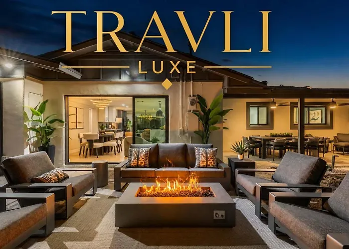 Dom wakacyjny New The Barrington Ultra-luxe Designer Estate